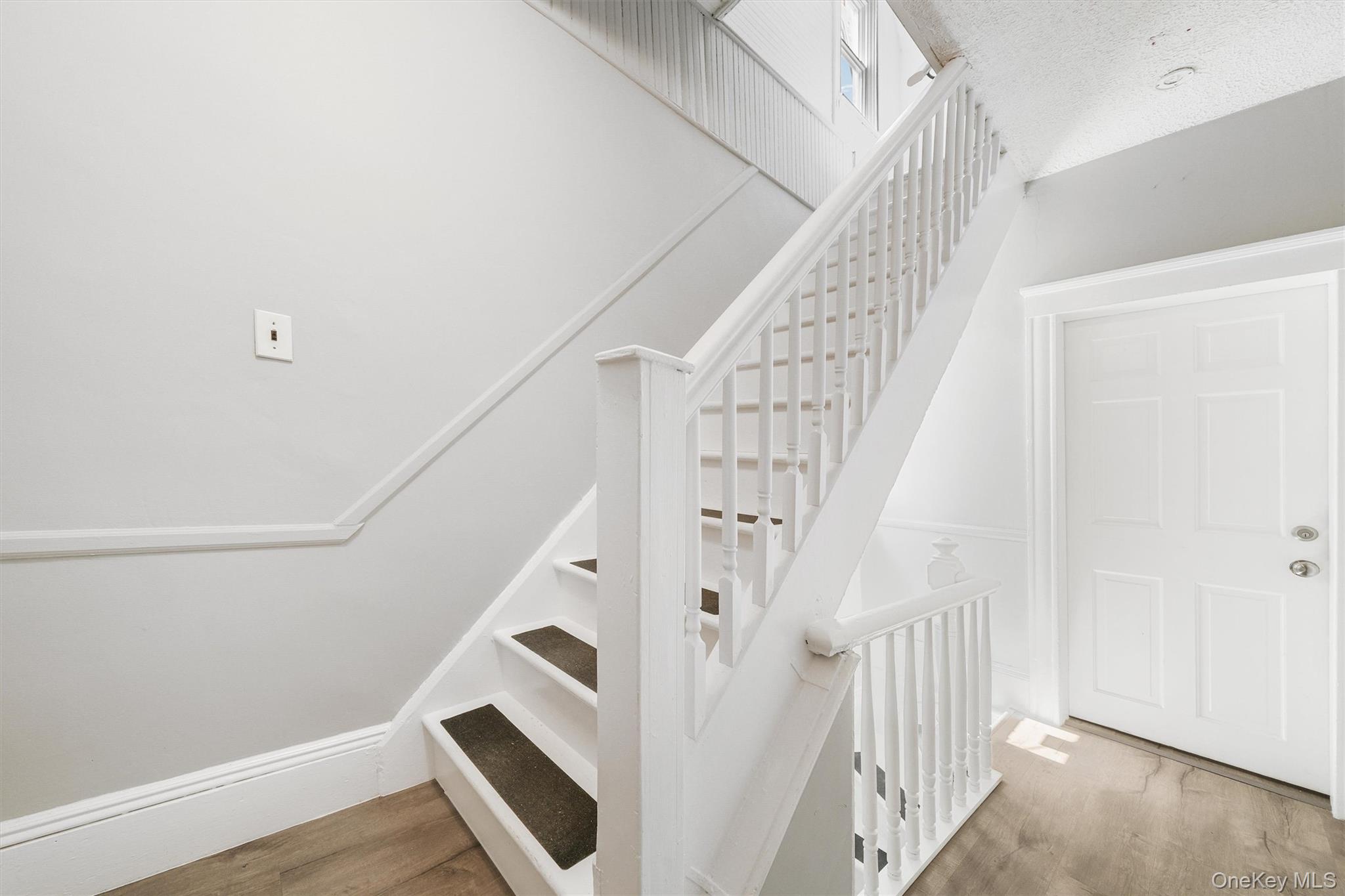 17 Lawrence Avenue # 2, Sleepy Hollow, NY 10591