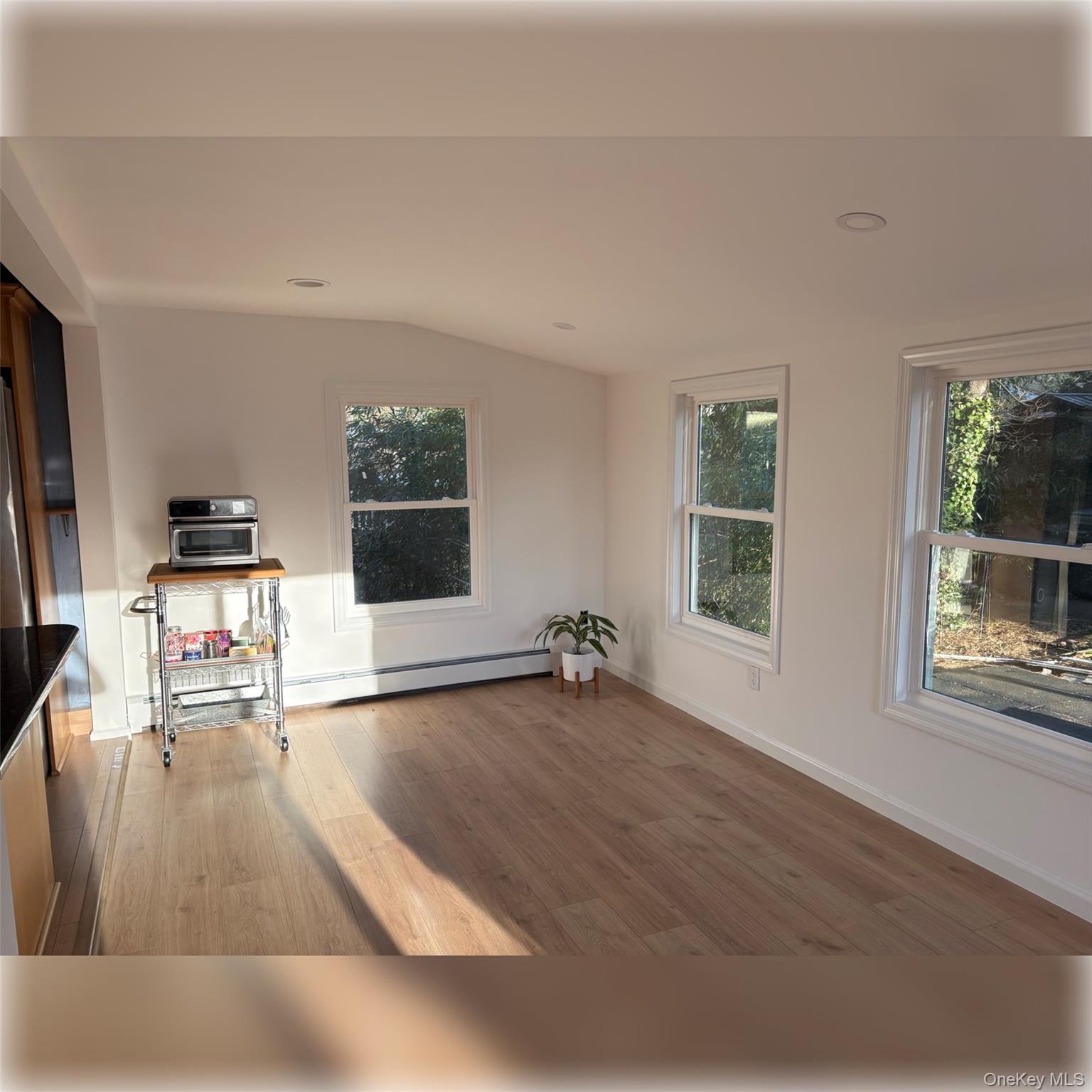 20 Jay Street, Ronkonkoma, NY 11779