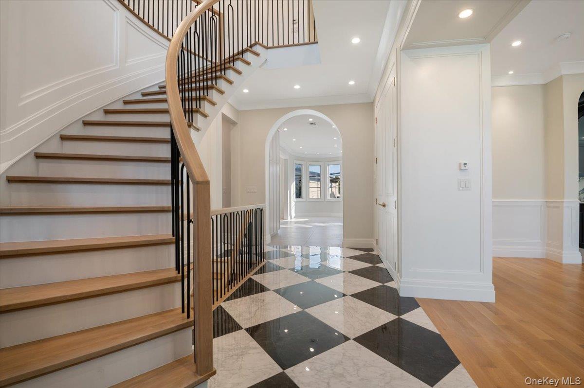 772 Park Lane, North Woodmere, NY 11581