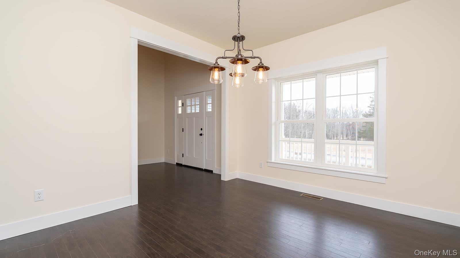 43 Malloy Road, Wallkill, NY 12589