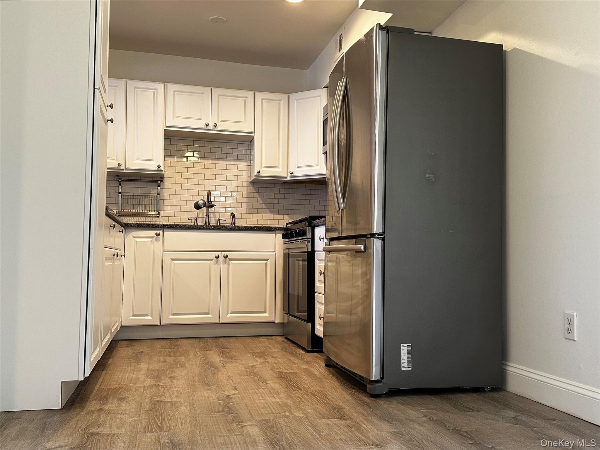 67 Bailey Court # 67, Middle Island, NY 11953