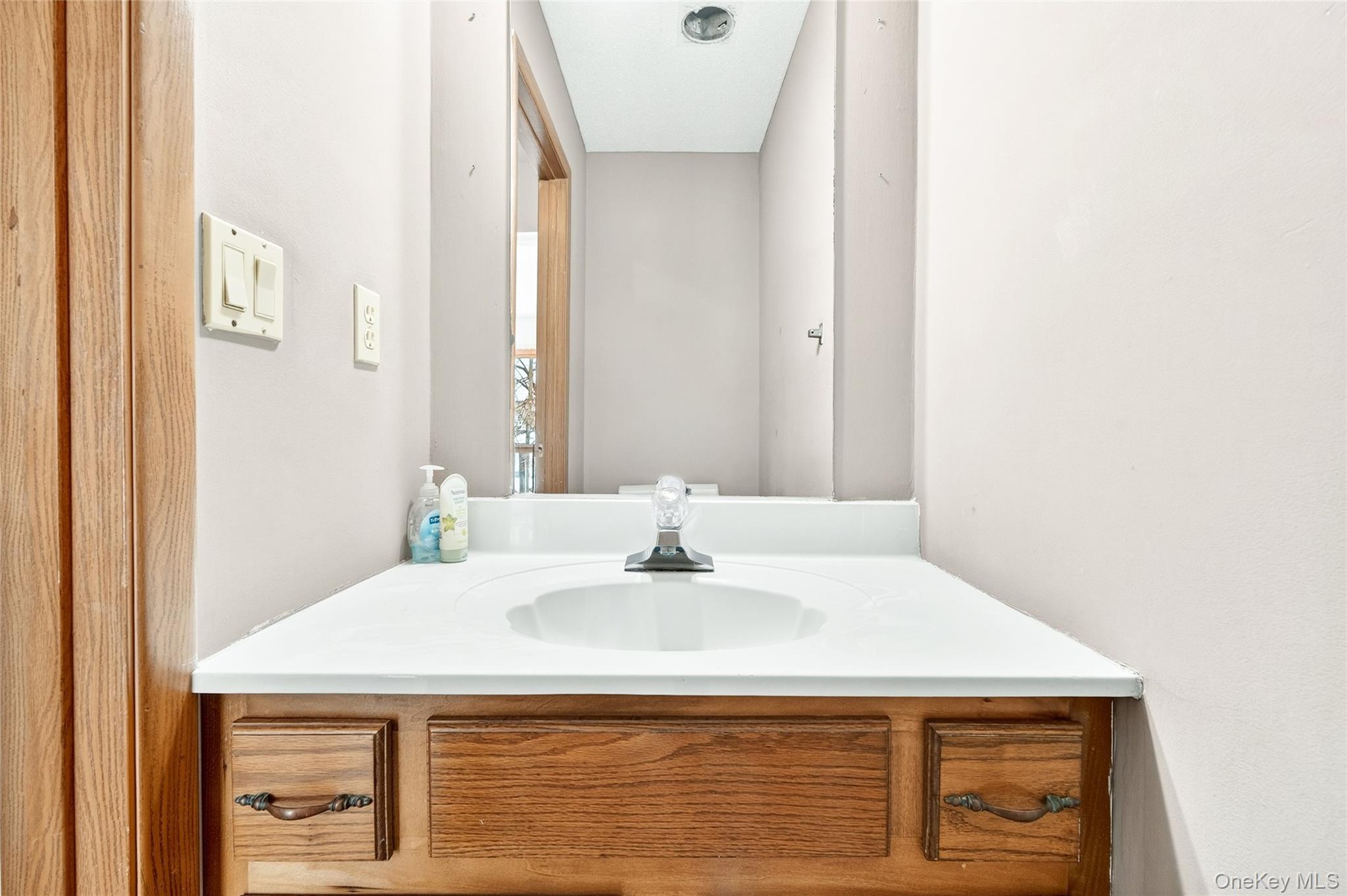 2 Wayne Avenue, Stony Point, NY 10980