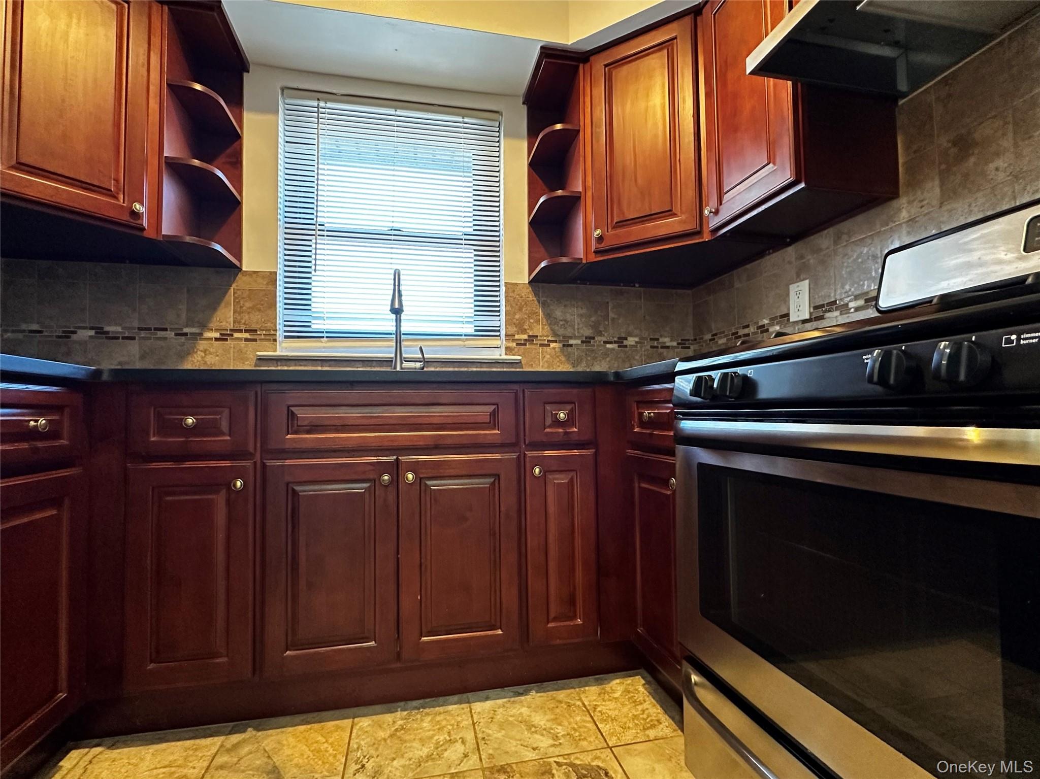 79 Bailey Court # 79, Middle Island, NY 11953