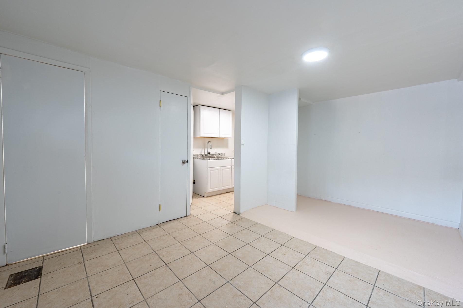 1913 Barnes Avenue, Bronx, NY 10462