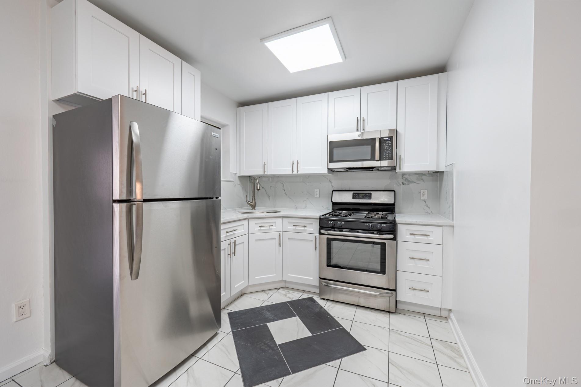 1913 Barnes Avenue, Bronx, NY 10462