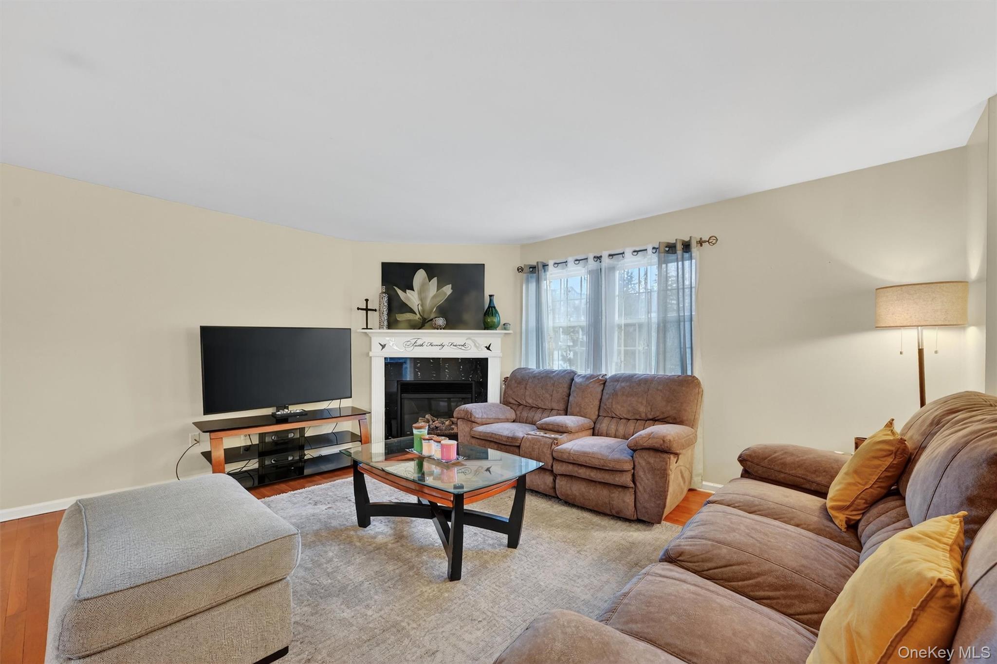 6 Vista Drive, Chester, NY 10918