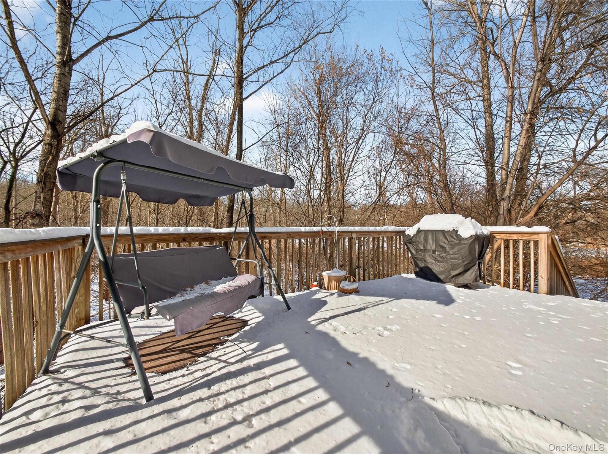 23 Carley Court, West Nyack, NY 10994