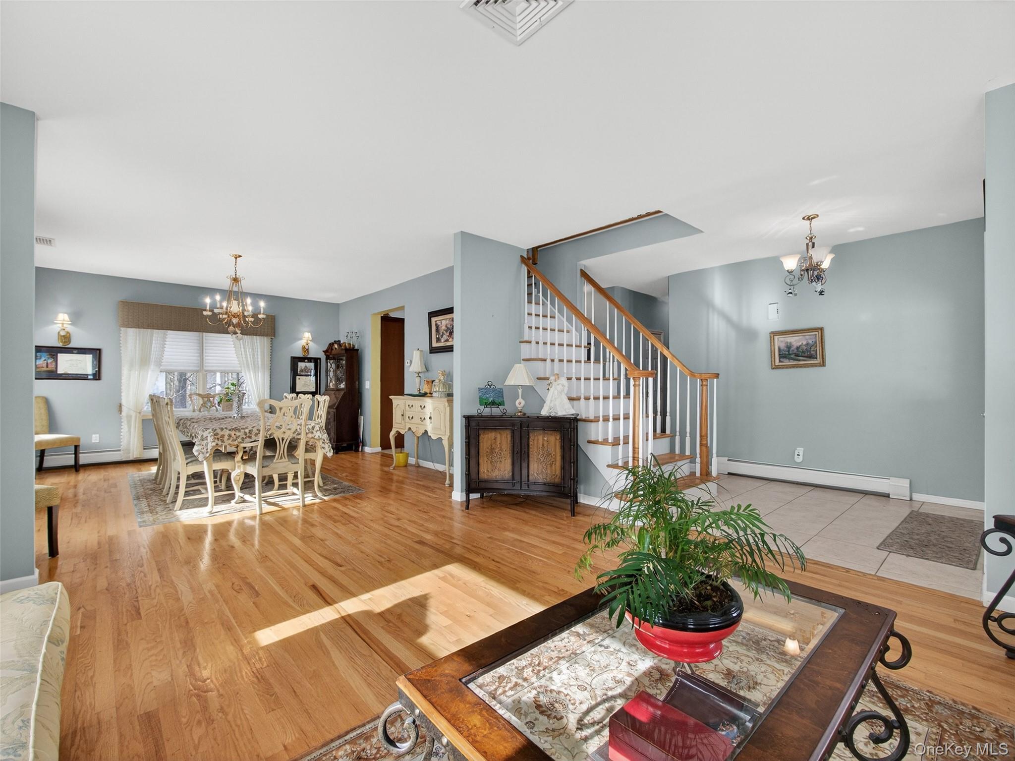 23 Carley Court, West Nyack, NY 10994