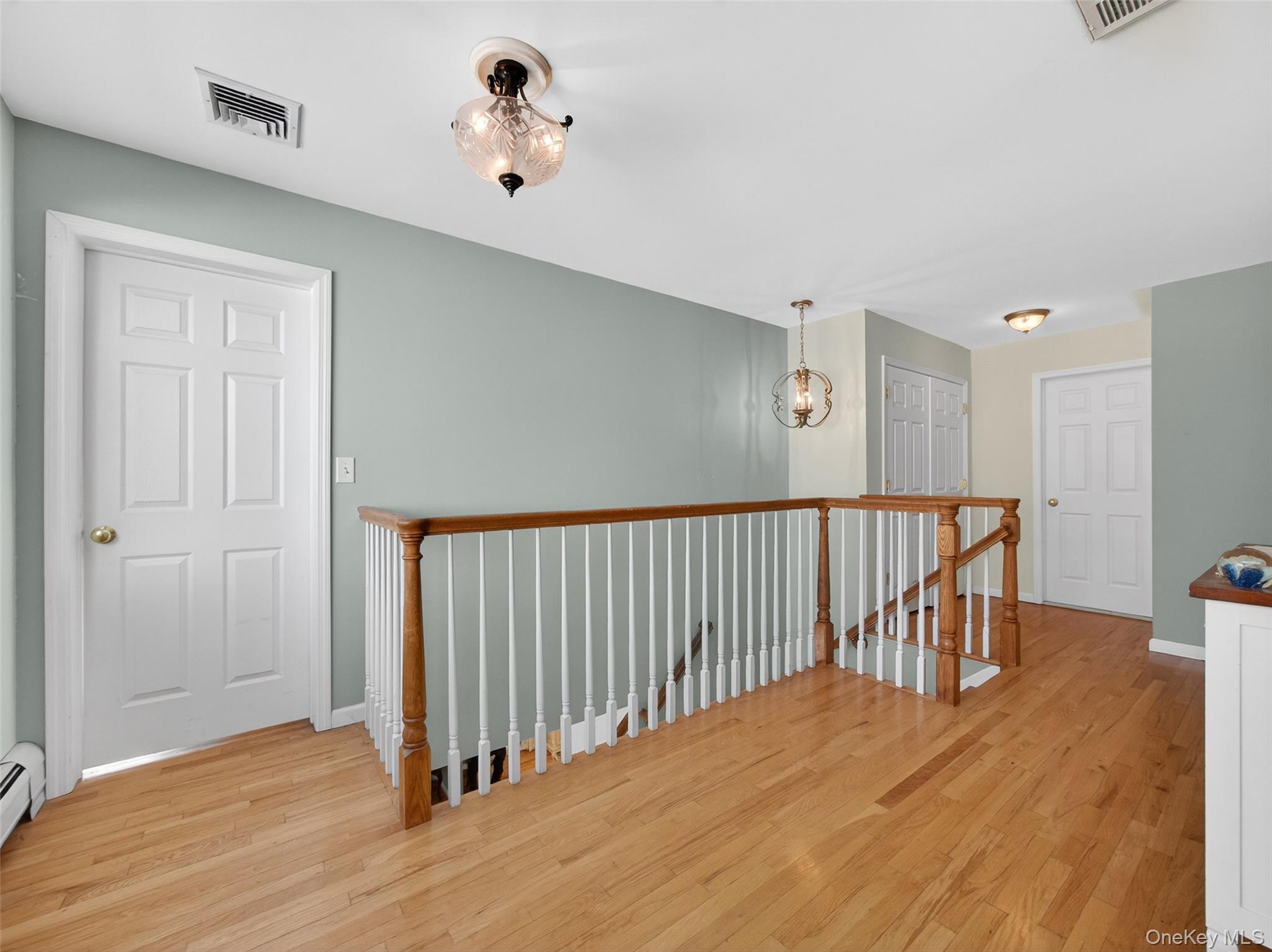 23 Carley Court, West Nyack, NY 10994