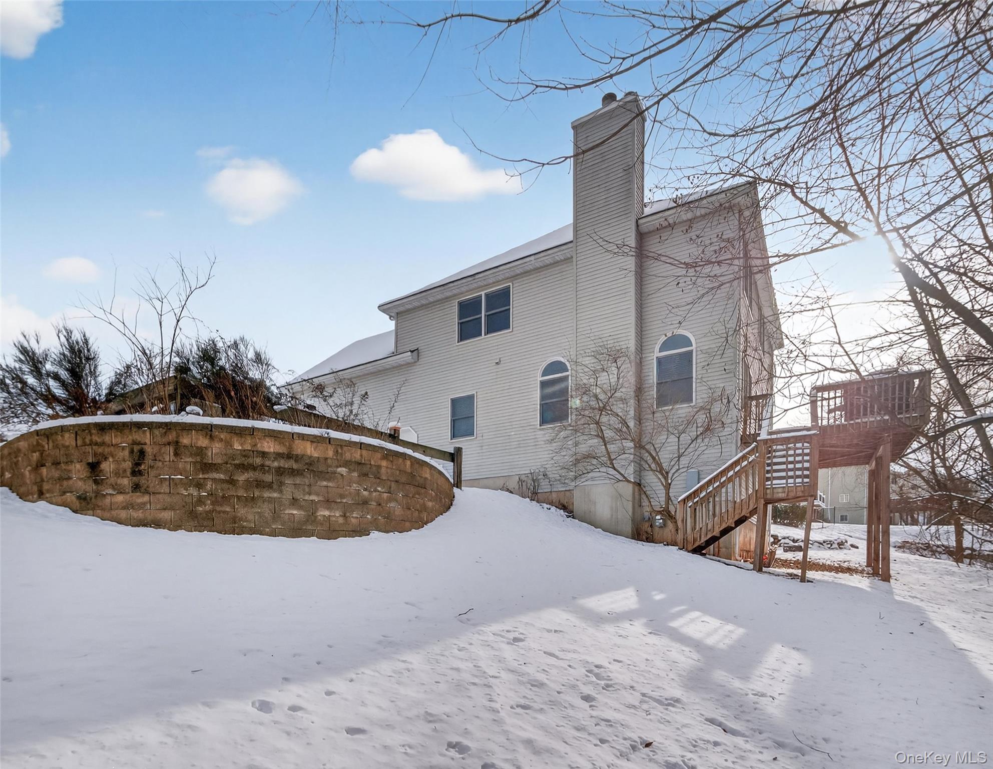 23 Carley Court, West Nyack, NY 10994