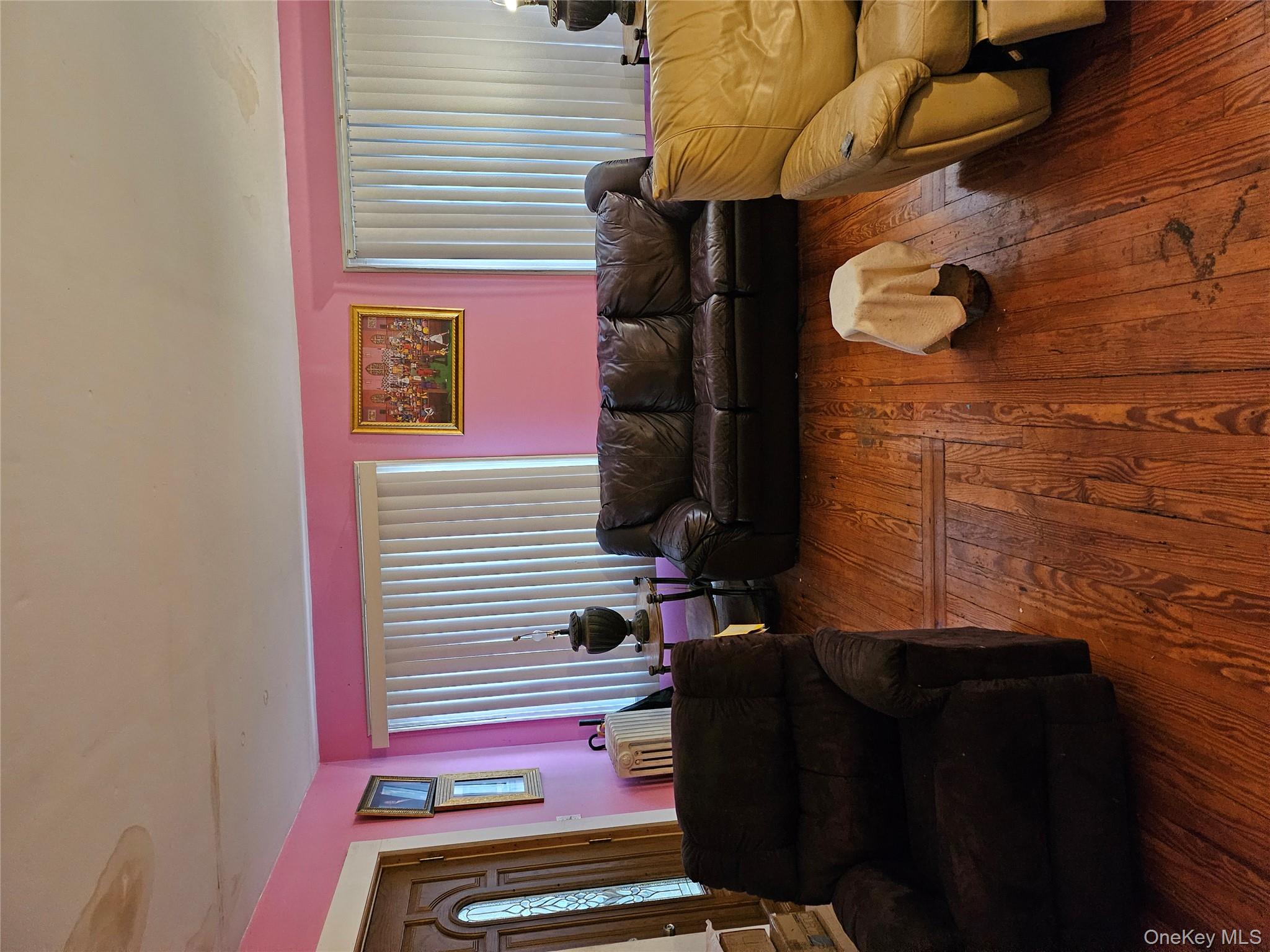 54 W Marshall Street, Hempstead, NY 11550