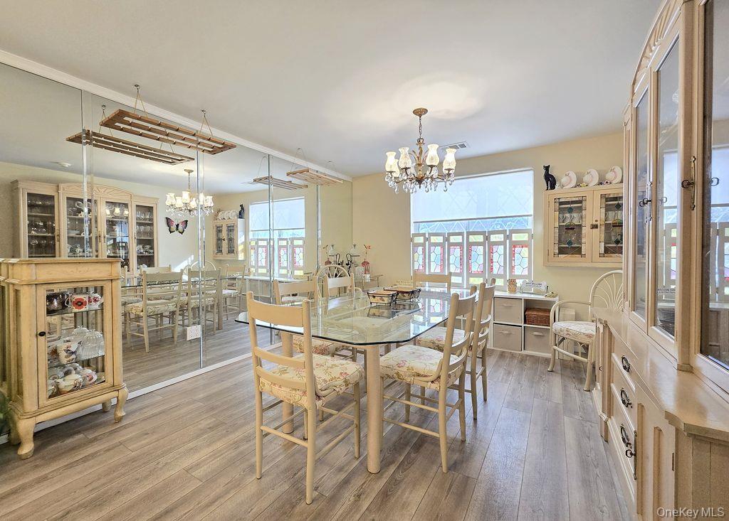 331 Clubhouse Court, Coram, NY 11727