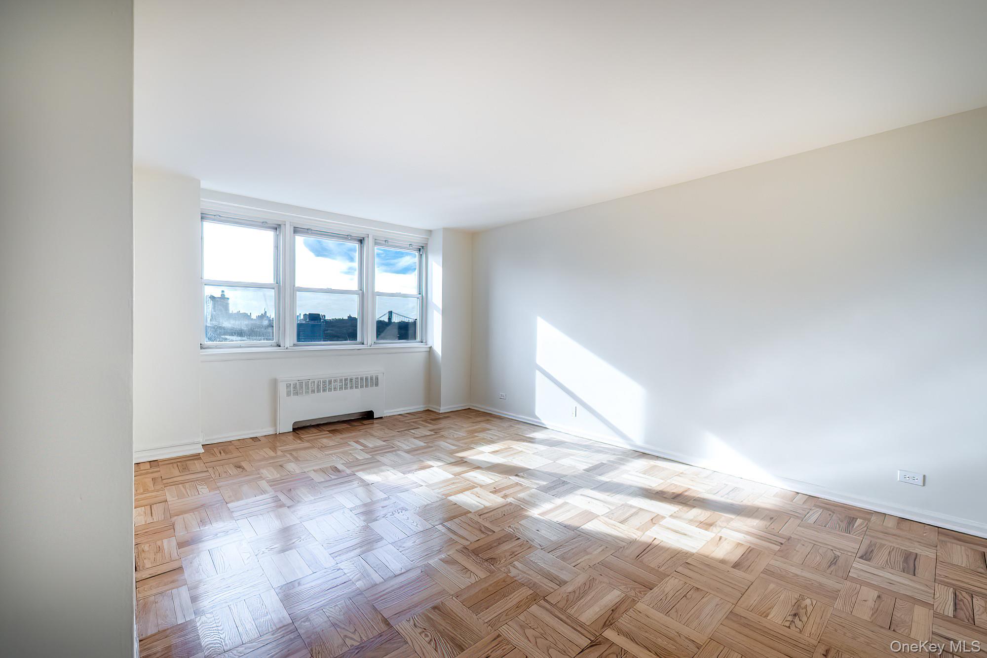 25 Knolls Crescent # 8L, Bronx, NY 10463