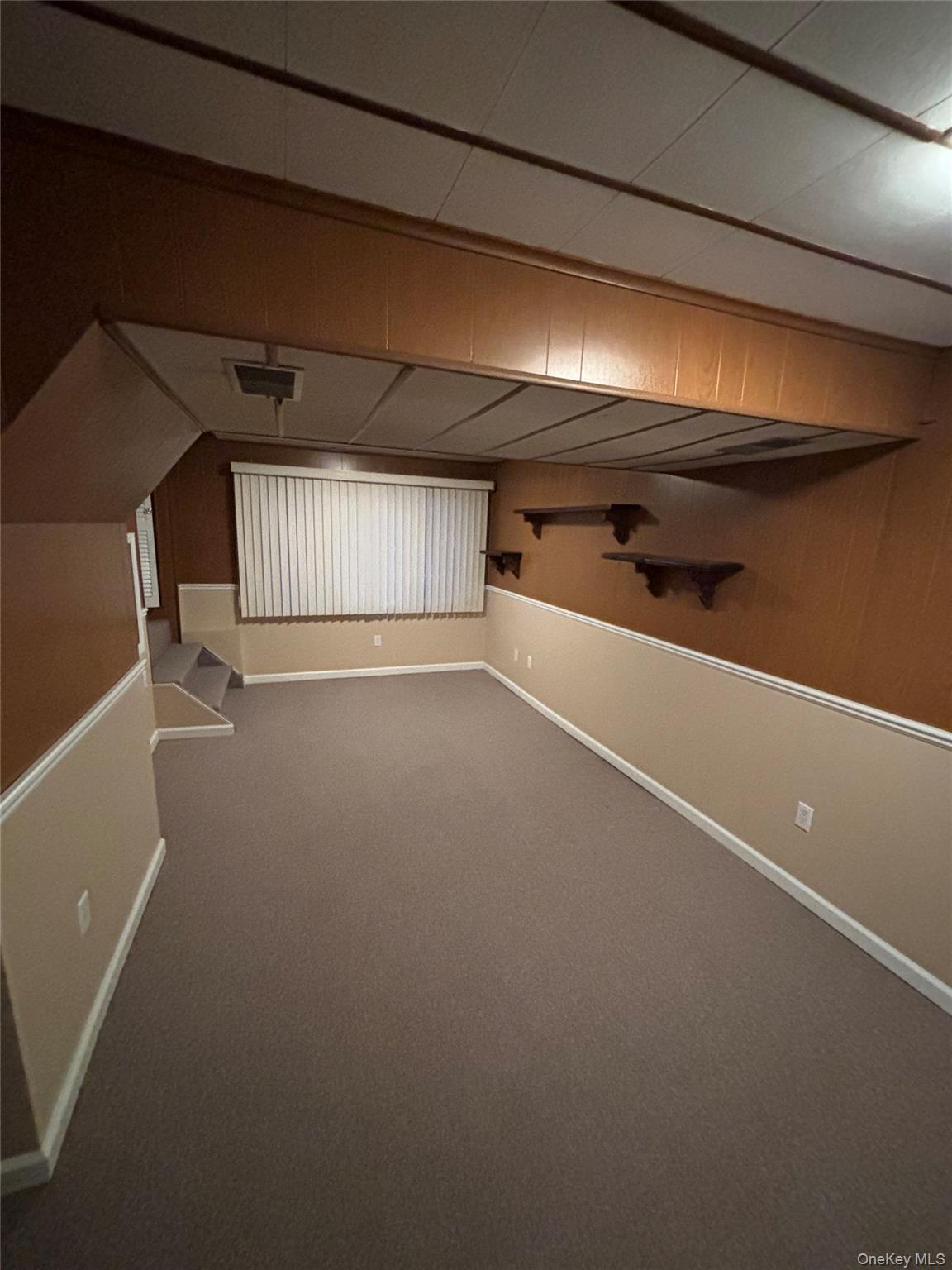 348 Links Drive E, Oceanside, NY 11572