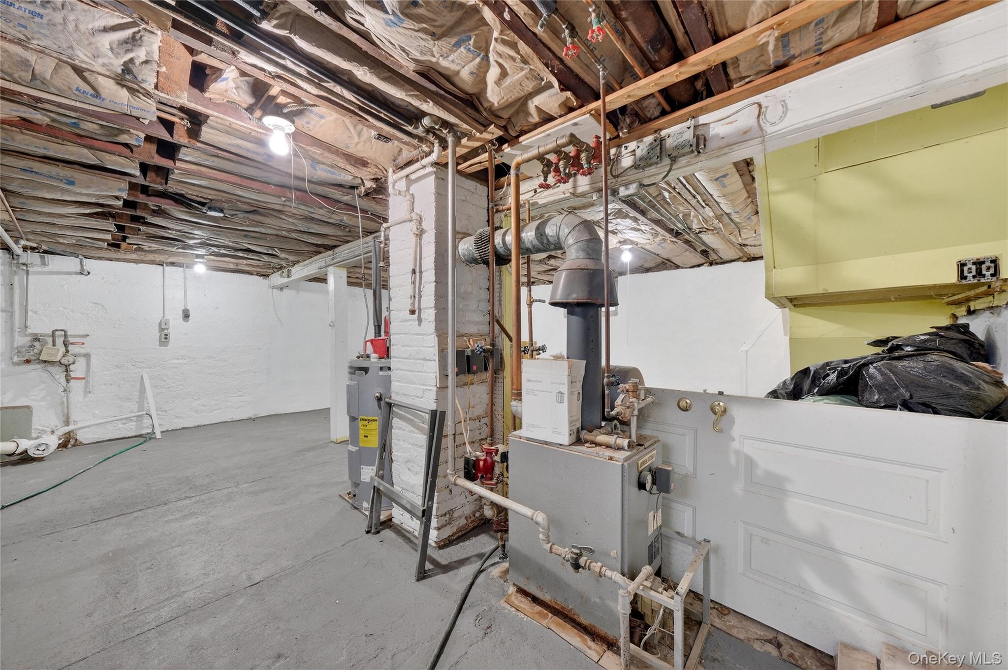 13 Poplar Street, Newburgh, NY 12550