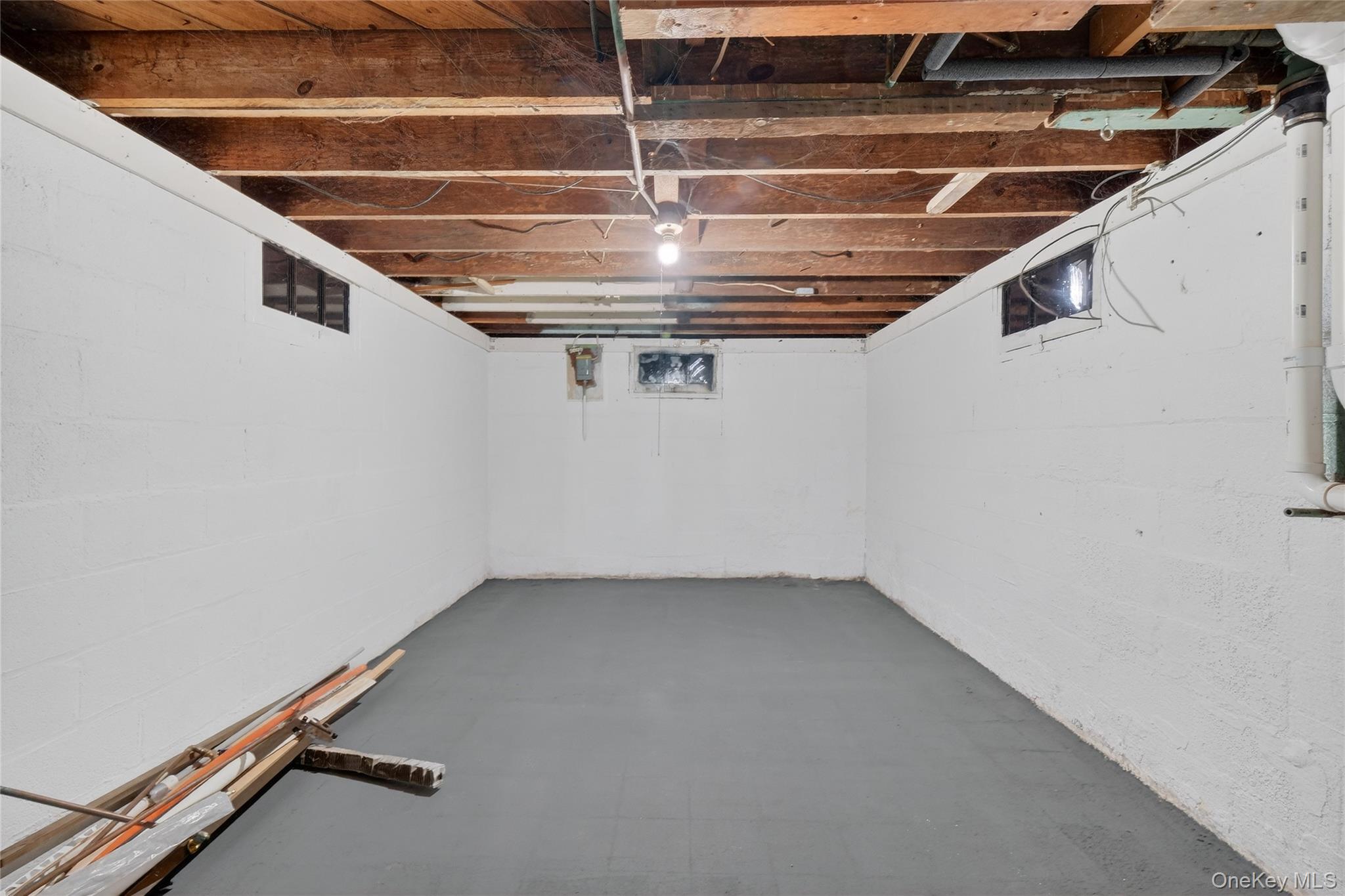 13 Poplar Street, Newburgh, NY 12550