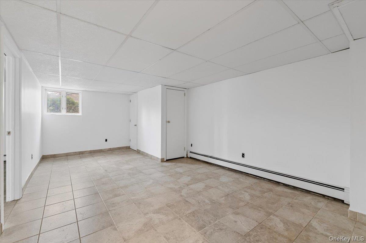 2386 New York Avenue, Huntington Station, NY 11746