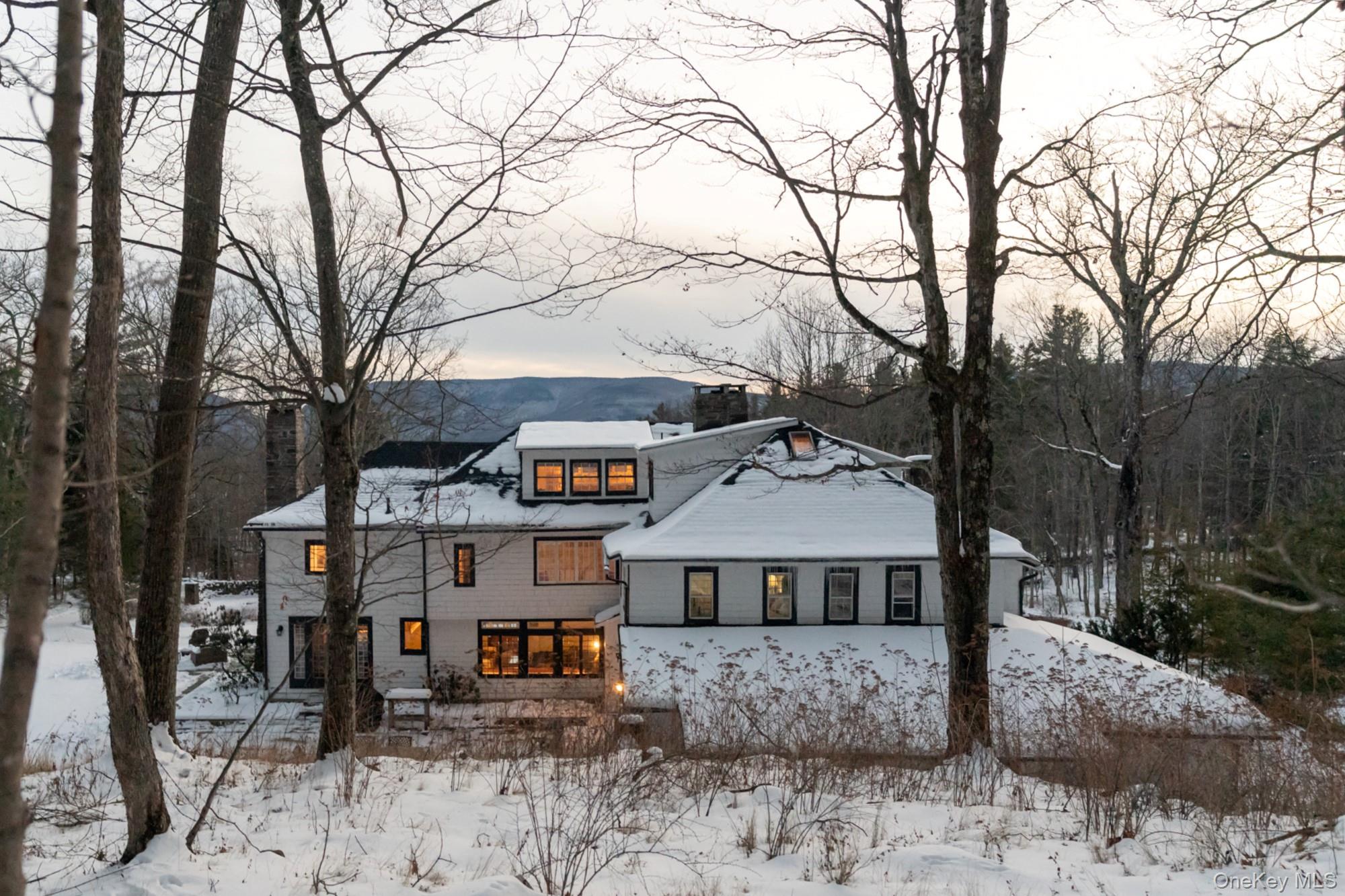 948 County Route 25, Tannersville, NY 12485