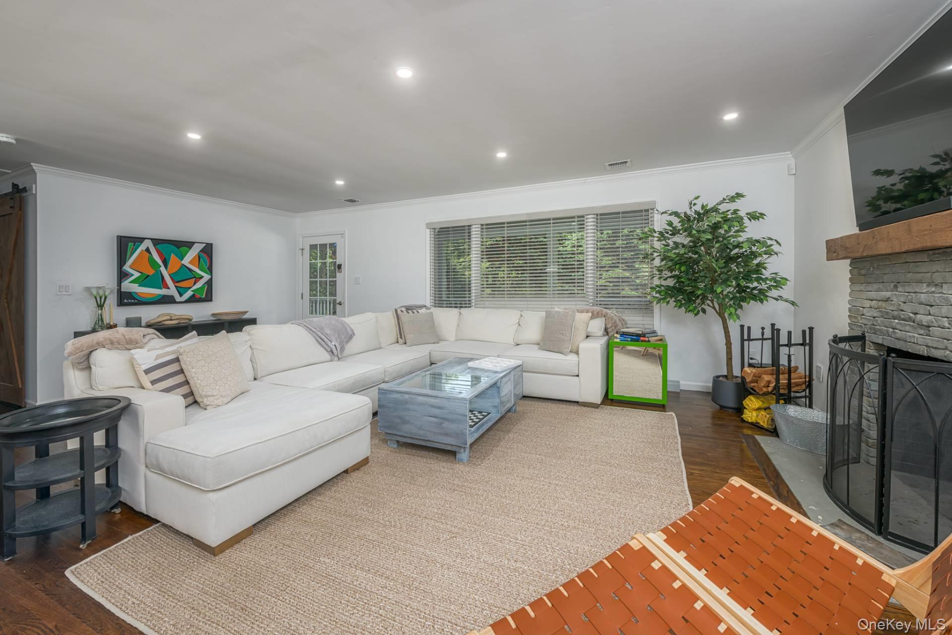 104 Springy Banks Road, East Hampton, NY 11937