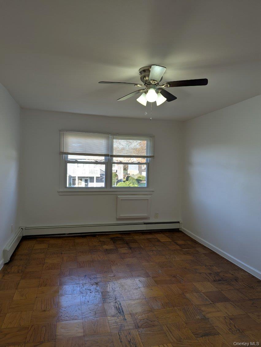 11A Hemlock Drive # 8, Bay Shore, NY 11706