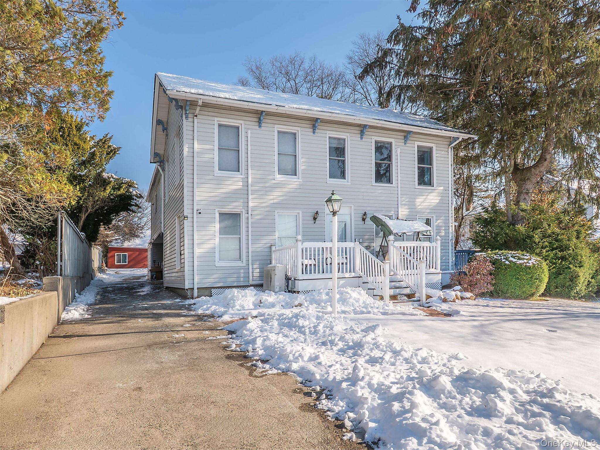 12 Rams Hill Road # upper, Glenwood Landing, NY 11547