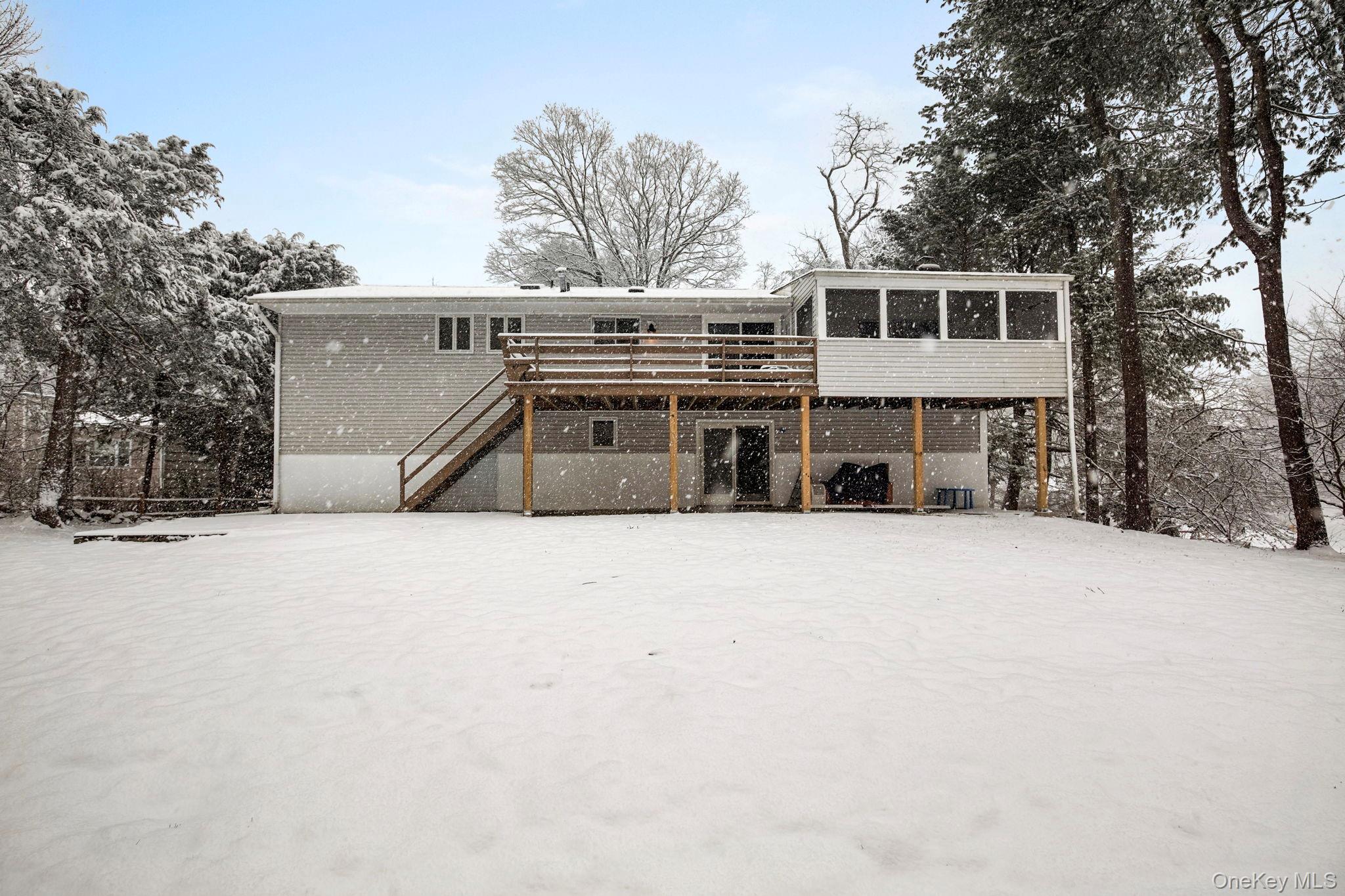 29 Meadow Lane, Chappaqua, NY 10514