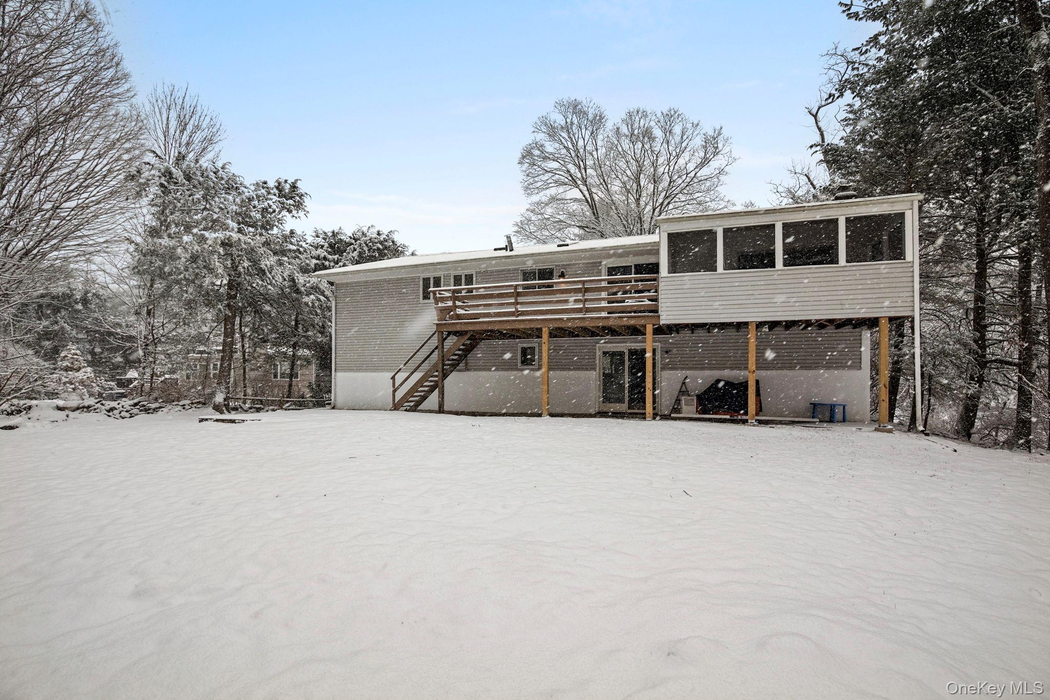 29 Meadow Lane, Chappaqua, NY 10514