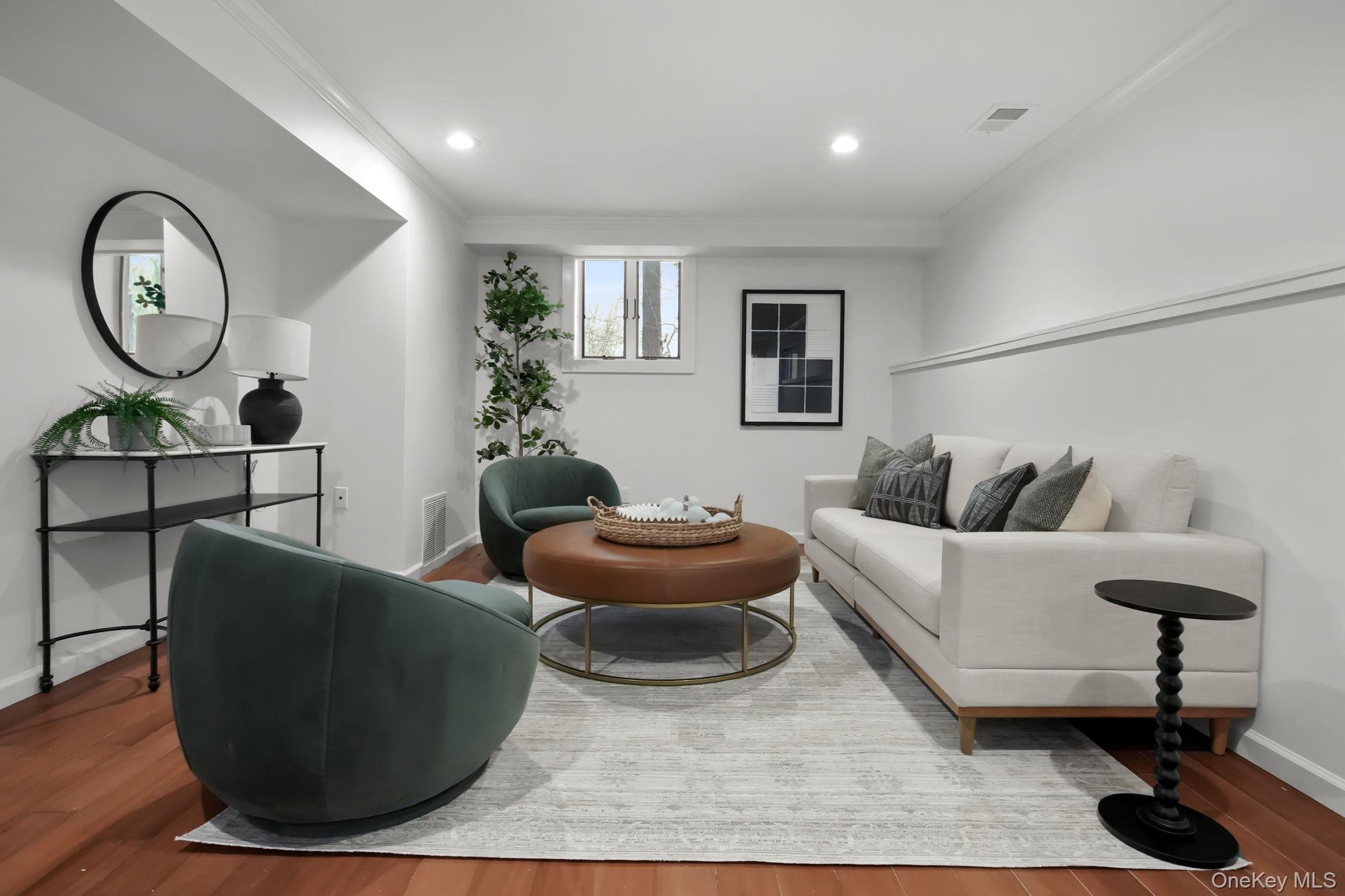 29 Meadow Lane, Chappaqua, NY 10514