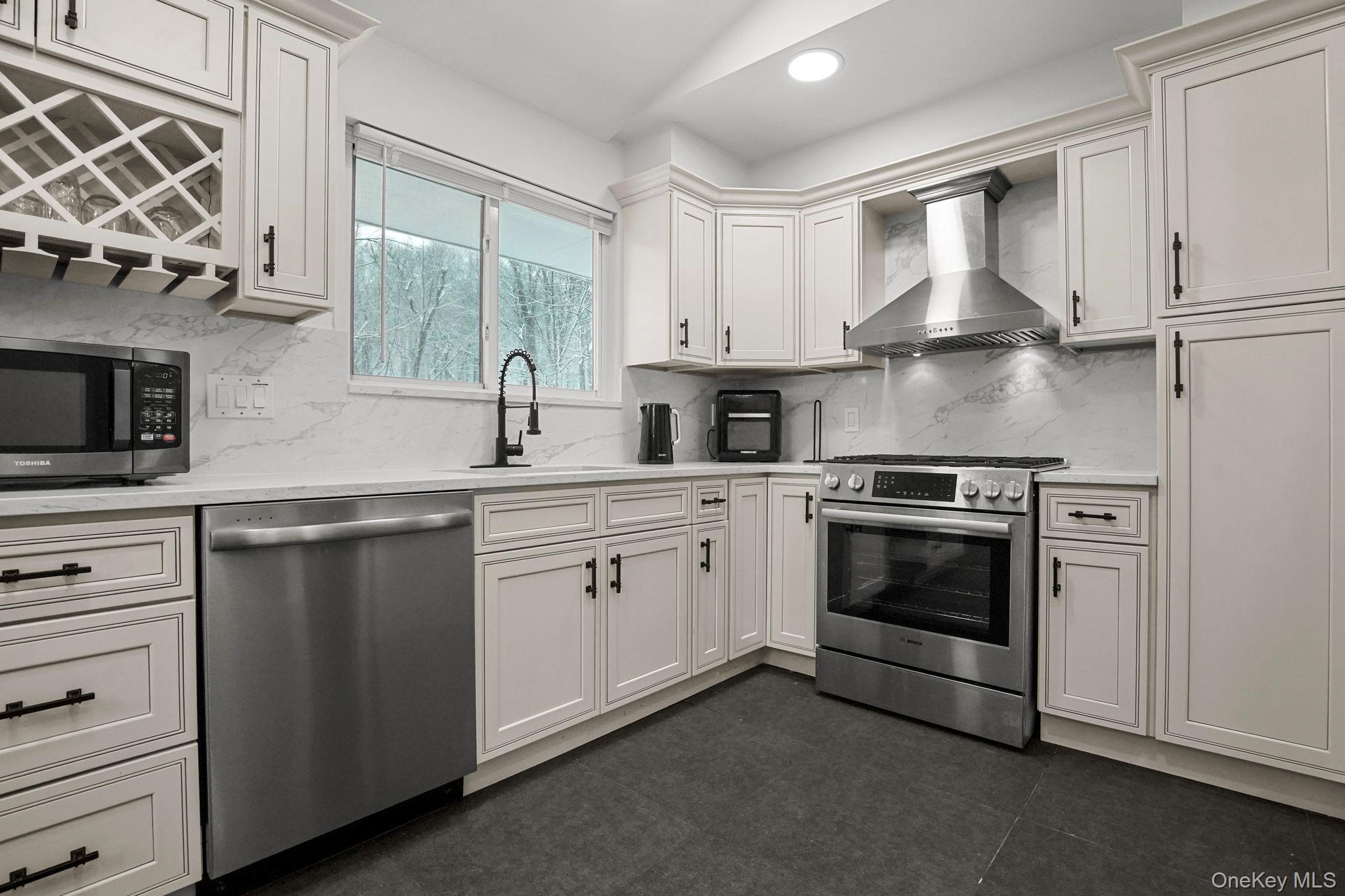 29 Meadow Lane, Chappaqua, NY 10514