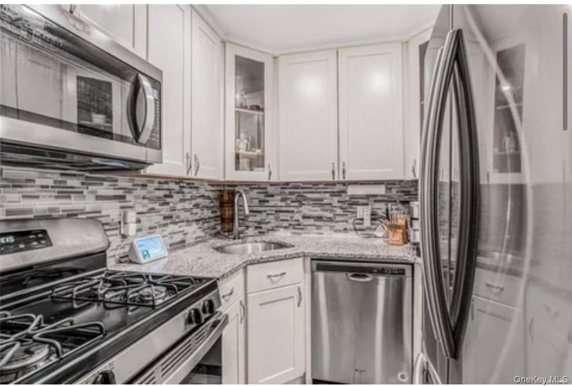 46-12 161st Street # 2C, Flushing, NY 11358