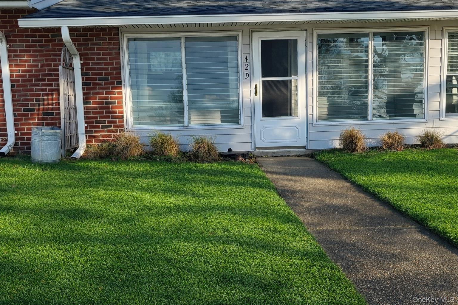 42 Trent Court # D, Ridge, NY 11961