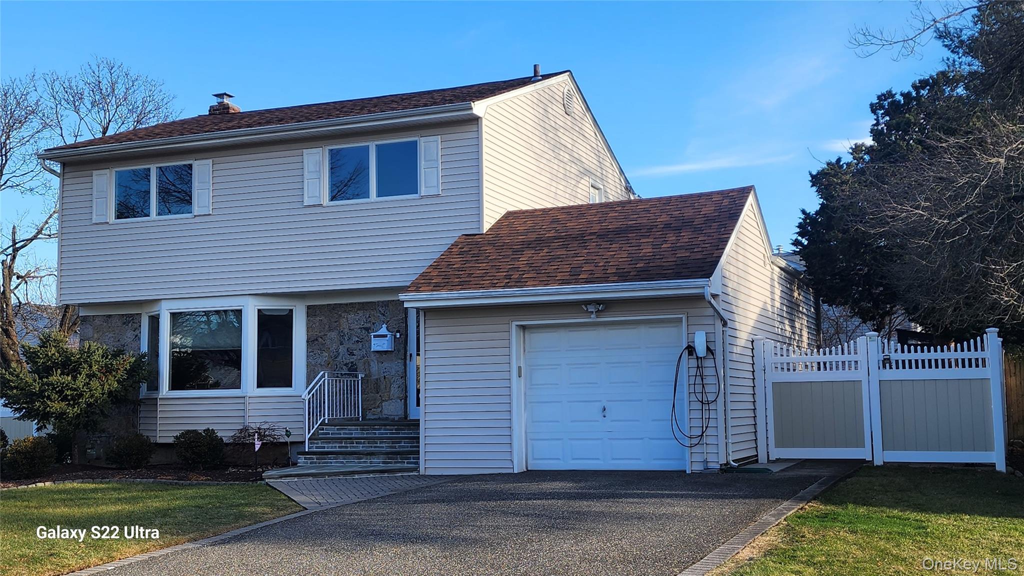 101 Wayne Street, Jericho, NY 11753