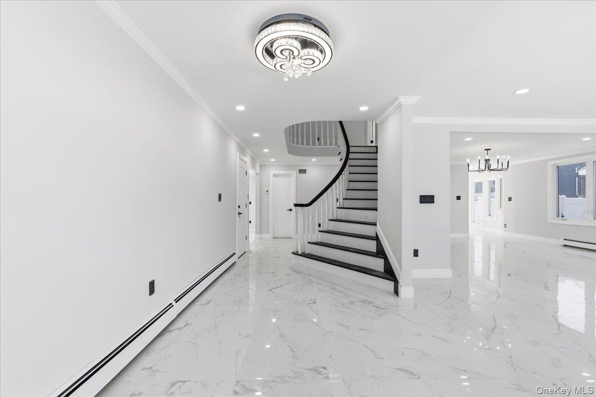 88 Mark Lane, Atlantic Beach, NY 11509