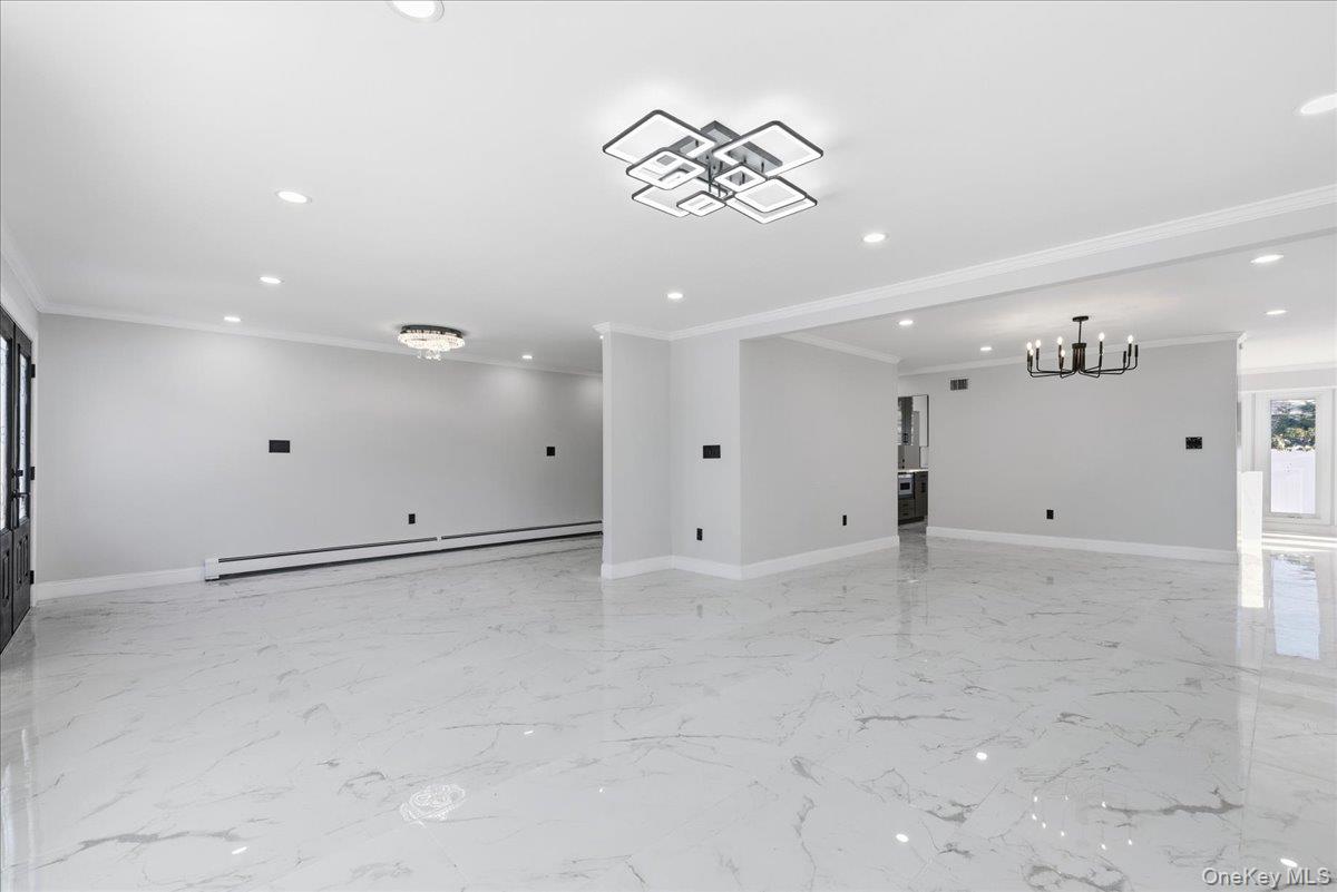 88 Mark Lane, Atlantic Beach, NY 11509