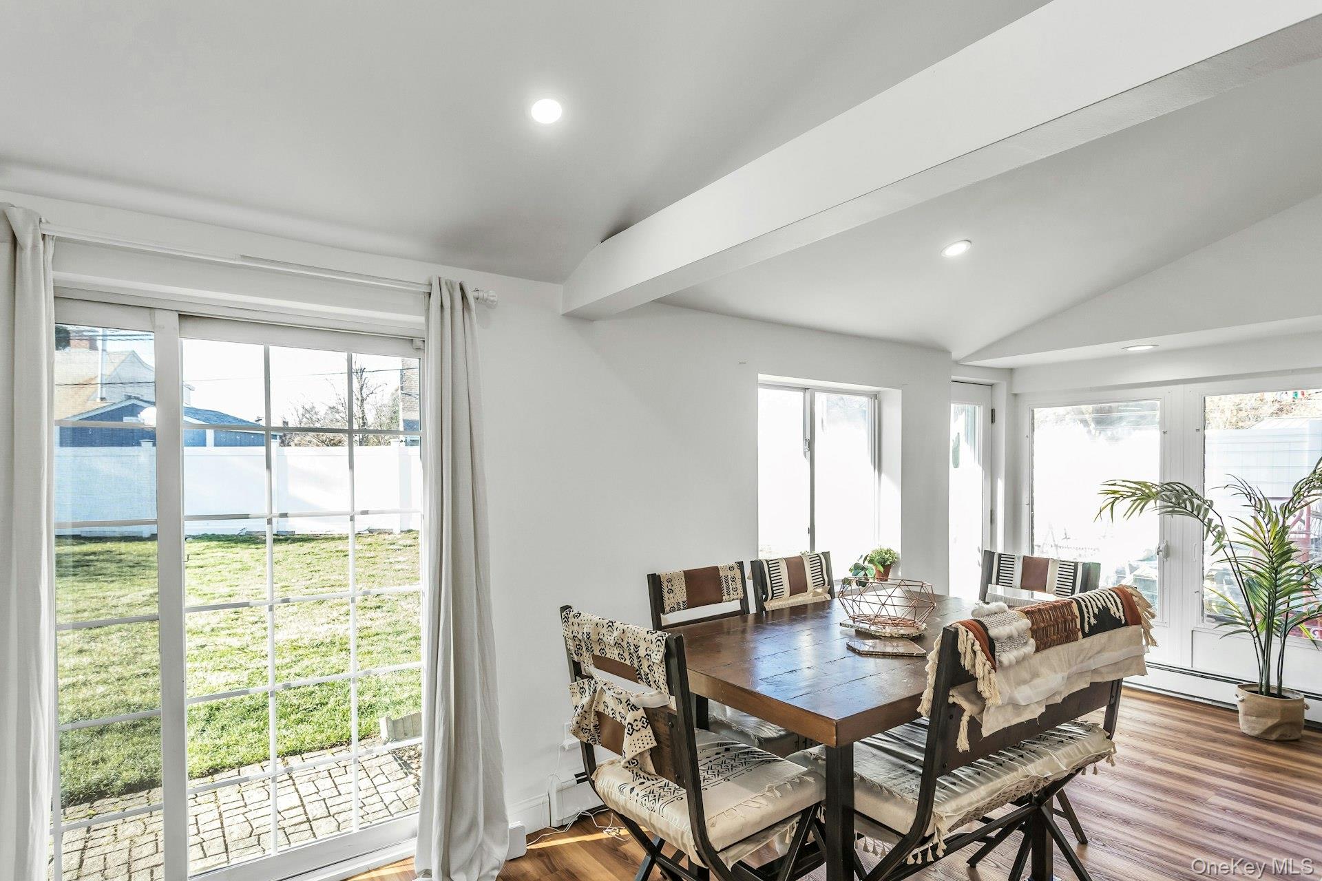 38 Fireplace Lane, Hicksville, NY 11801