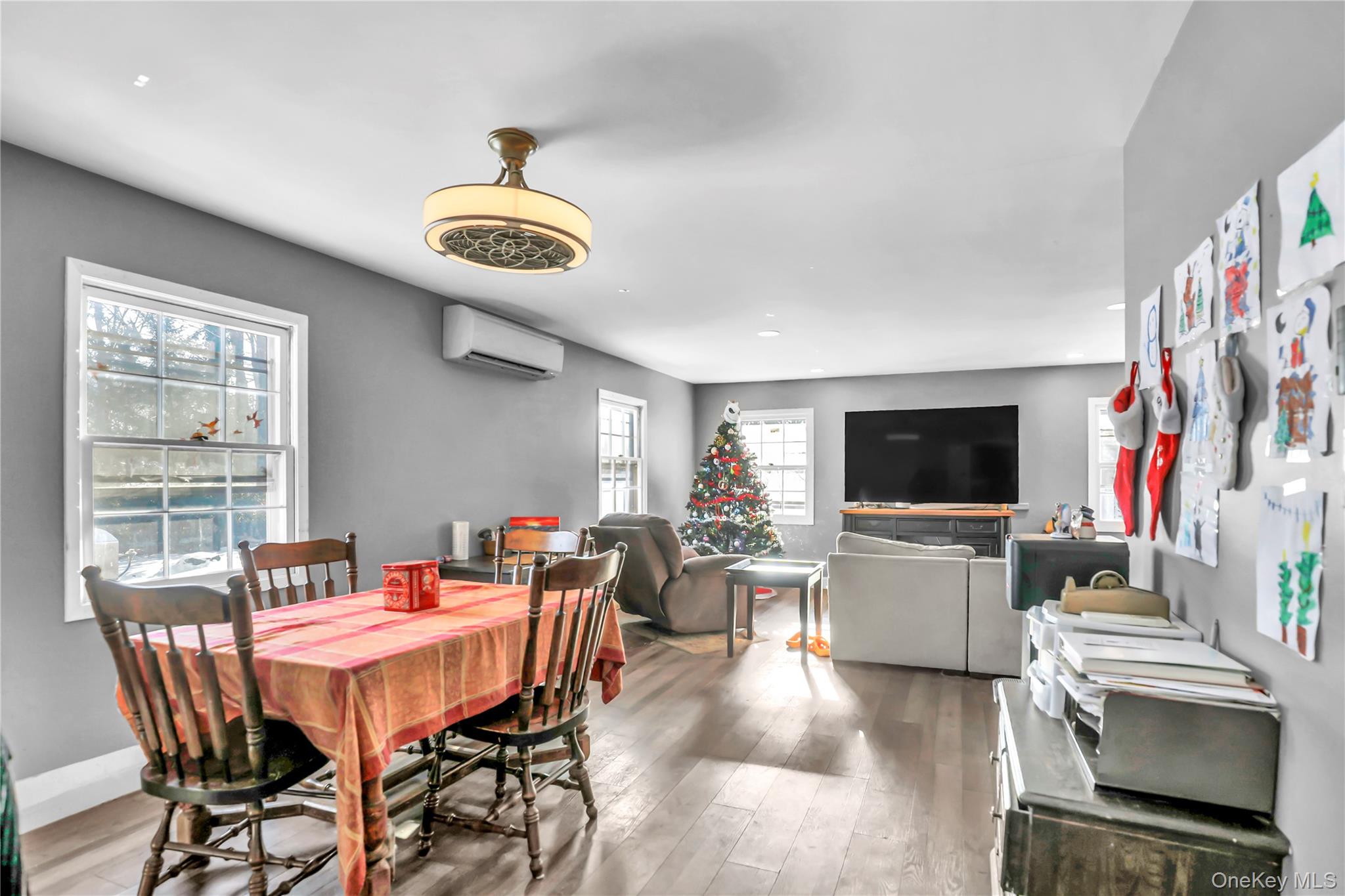 11 Seward Lane, Stony Brook, NY 11790