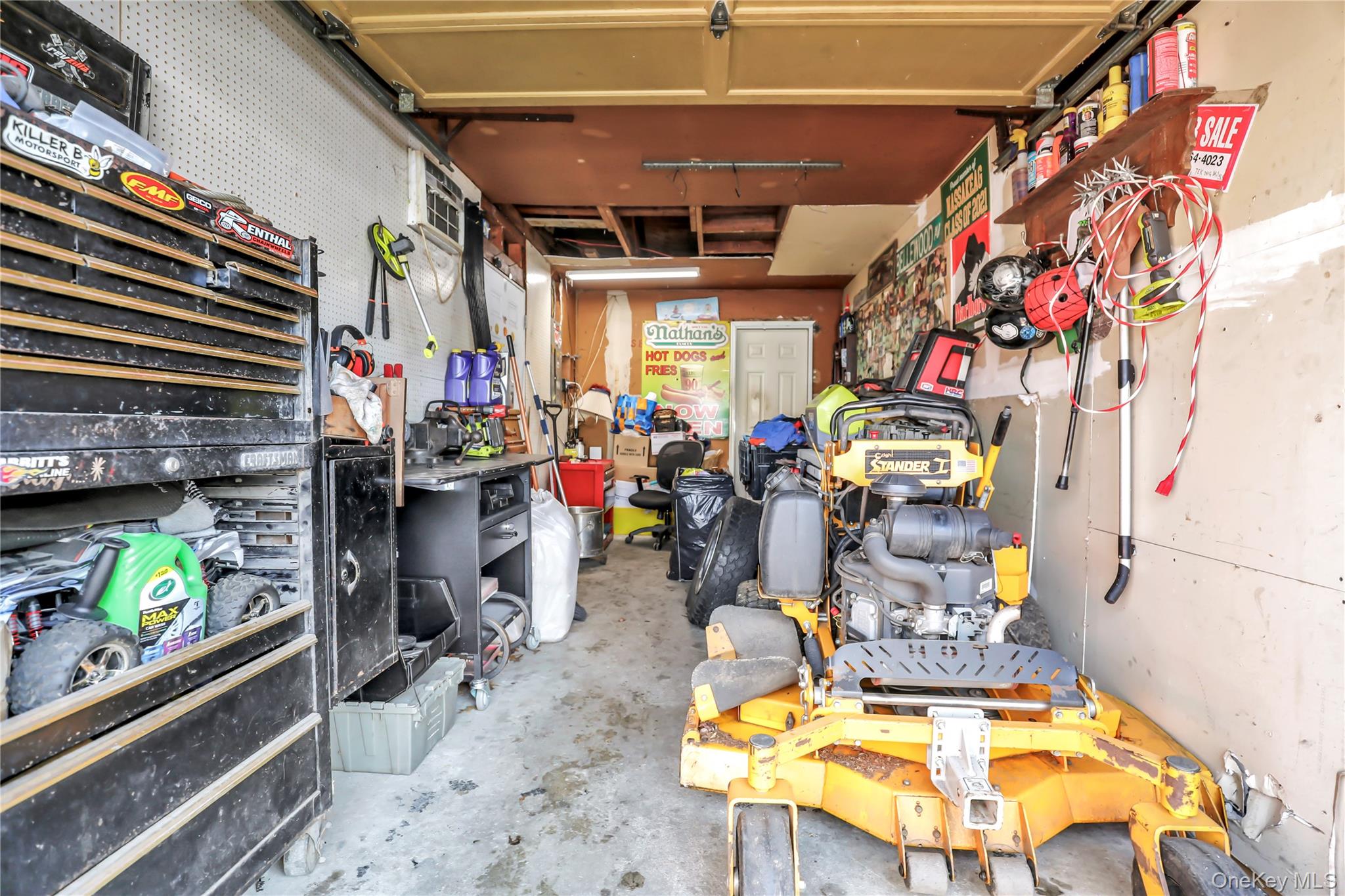 11 Seward Lane, Stony Brook, NY 11790