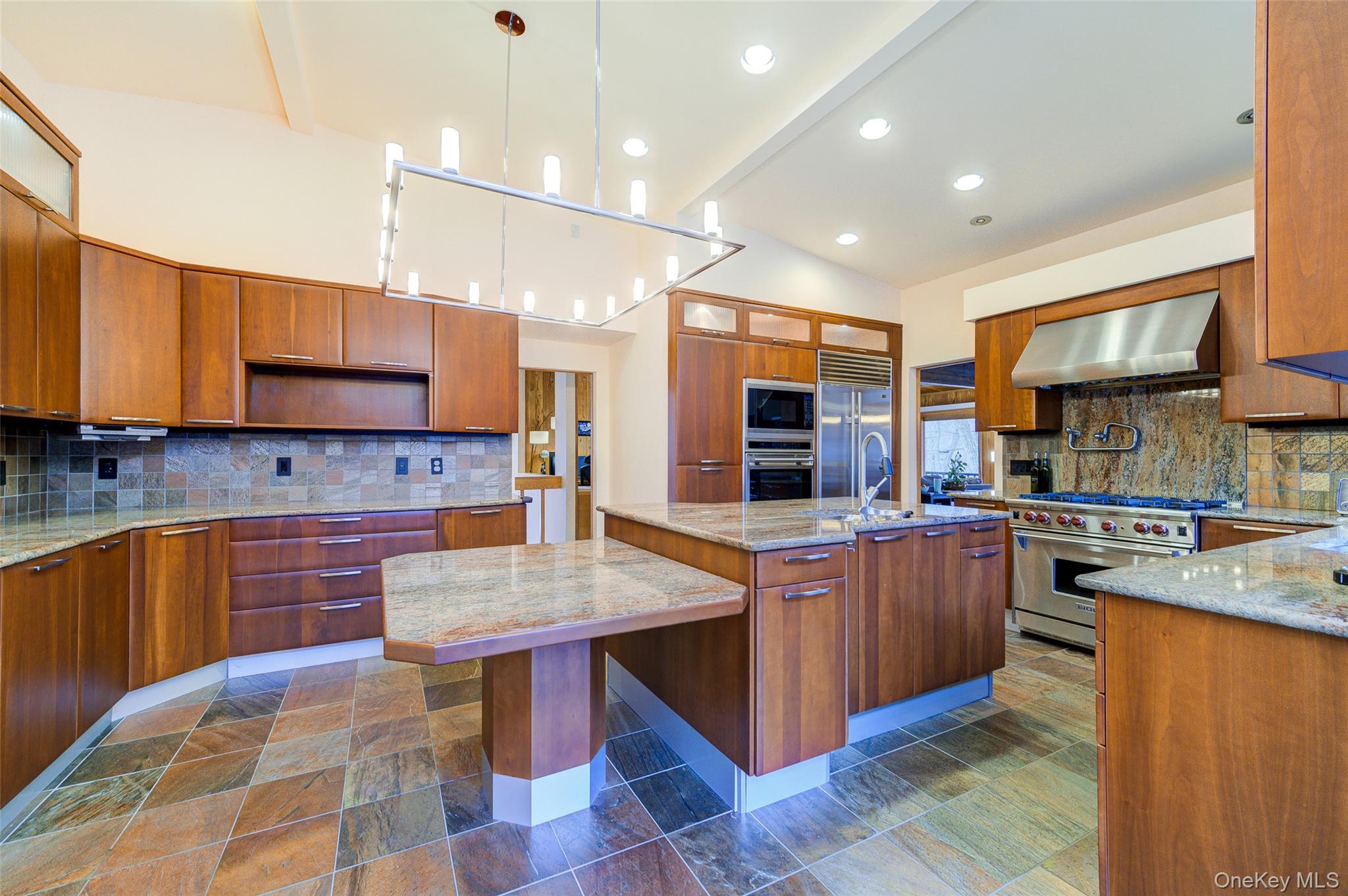 24 Spook Rock Road, Suffern, NY 10901