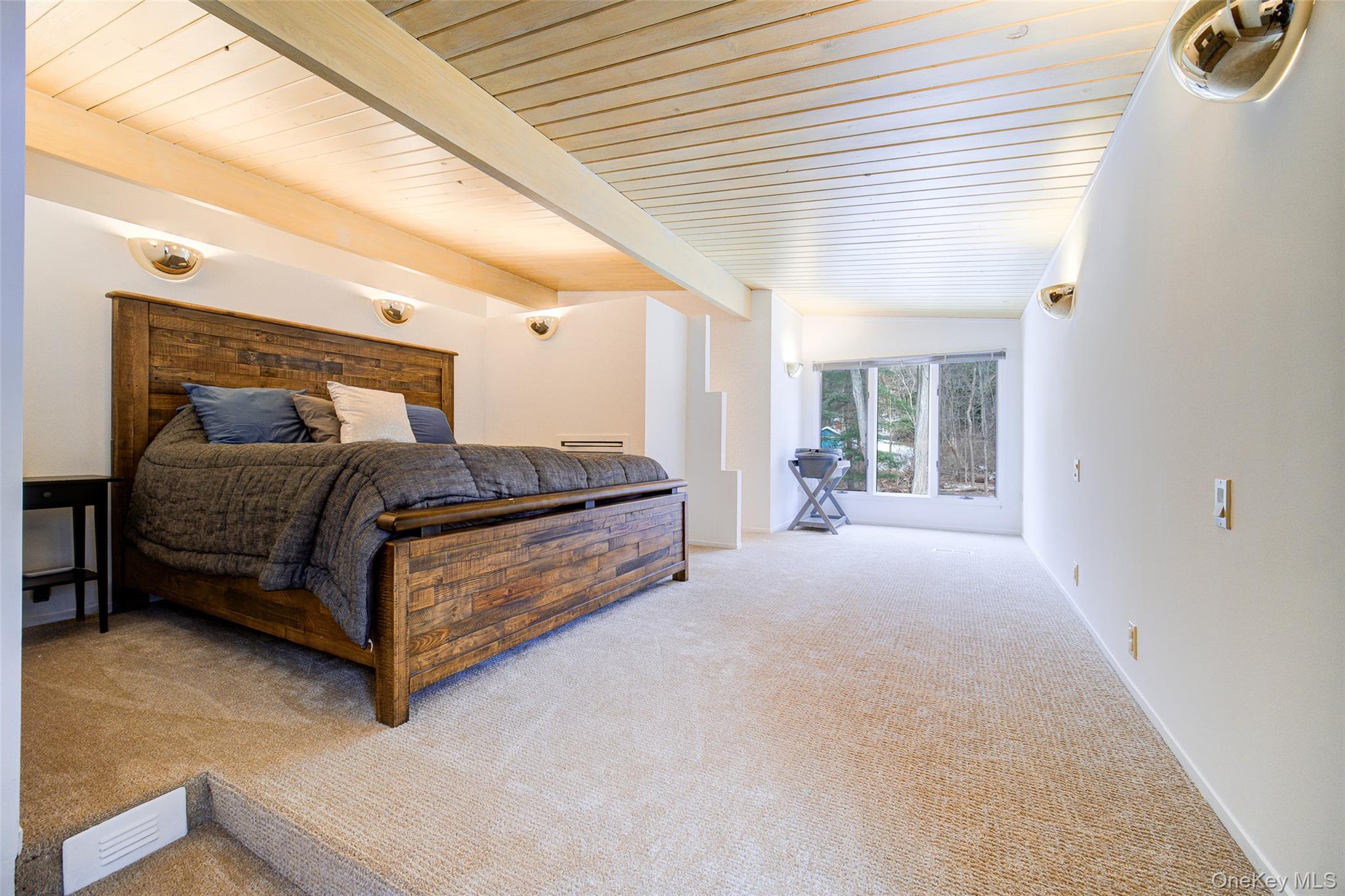 24 Spook Rock Road, Suffern, NY 10901