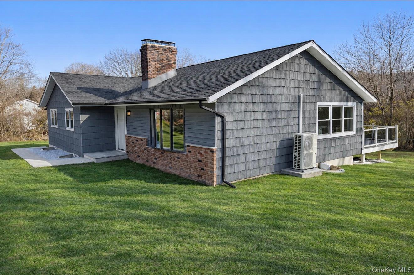 1 Cherry Lane, Putnam Valley, NY 10579