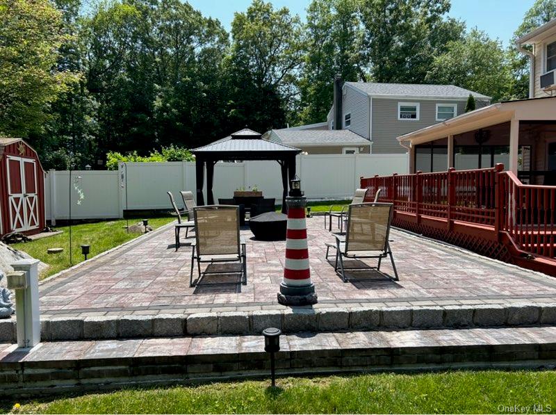 800 Terrace Place, Cortlandt Manor, NY 10567