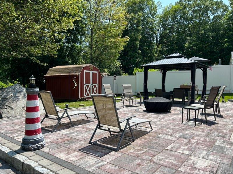 800 Terrace Place, Cortlandt Manor, NY 10567