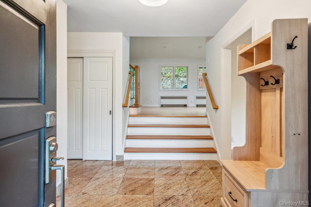 44 Sandy Hollow Road, Port Washington, NY 11050