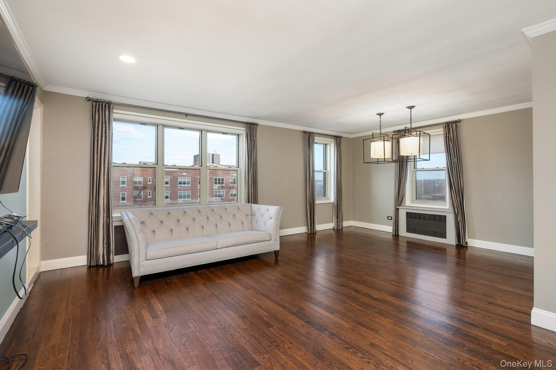 23-55 Bell Boulevard Boulevard # 6C, Bayside, NY 11360