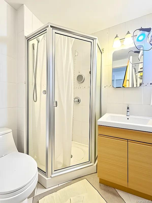 42-38 Judge Street # 3A, Elmhurst, NY 11373