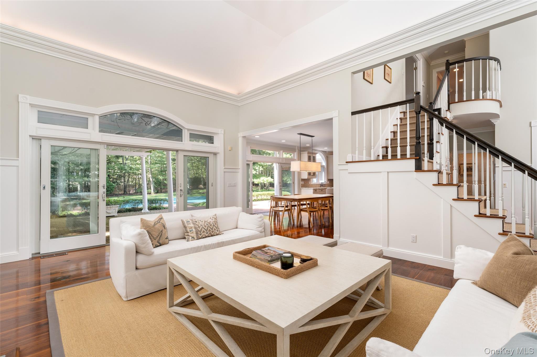 8 Mountain Laurel Lane, Southampton, NY 11968