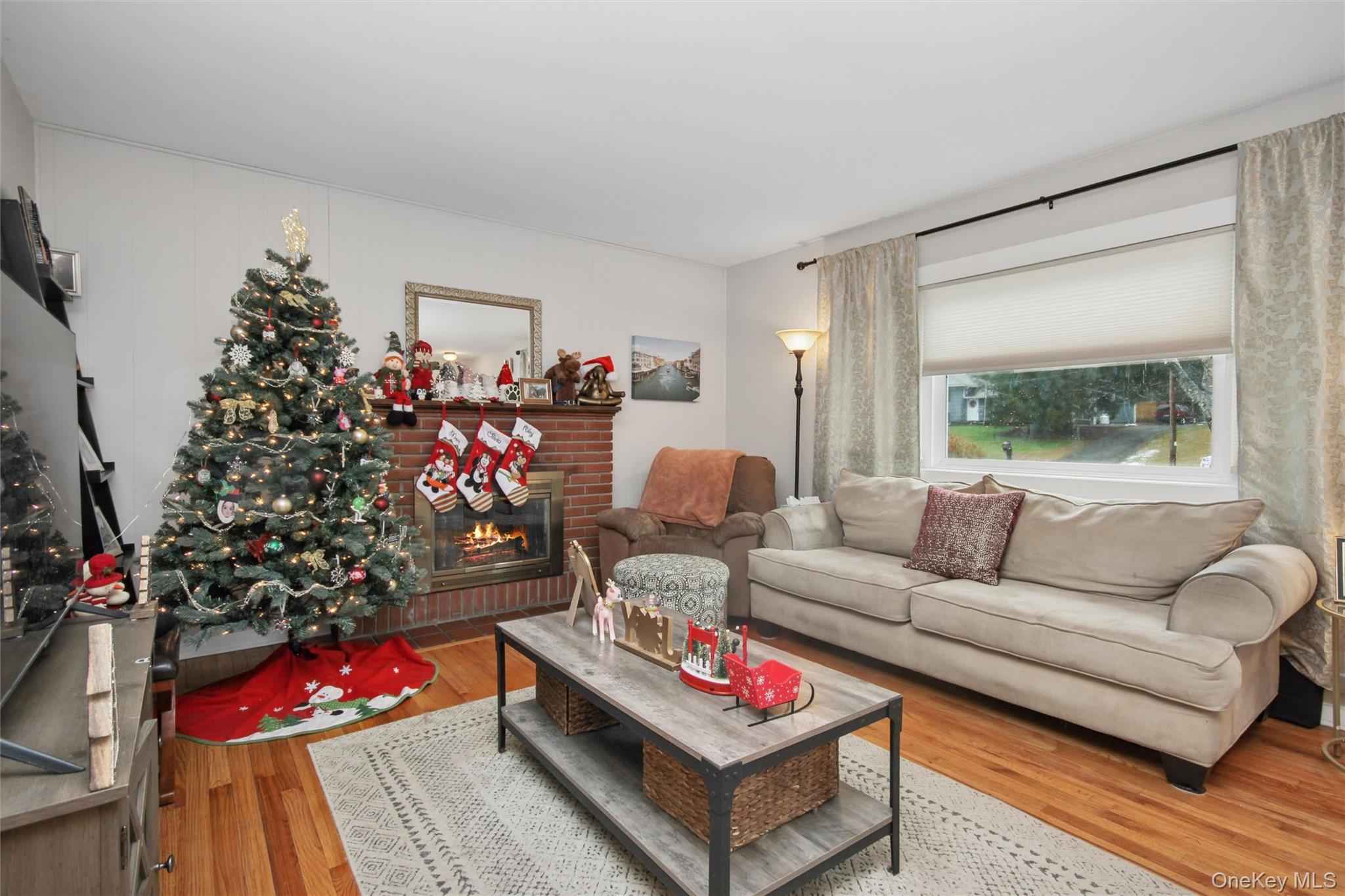 22 Wendover Drive, Poughkeepsie, NY 12601