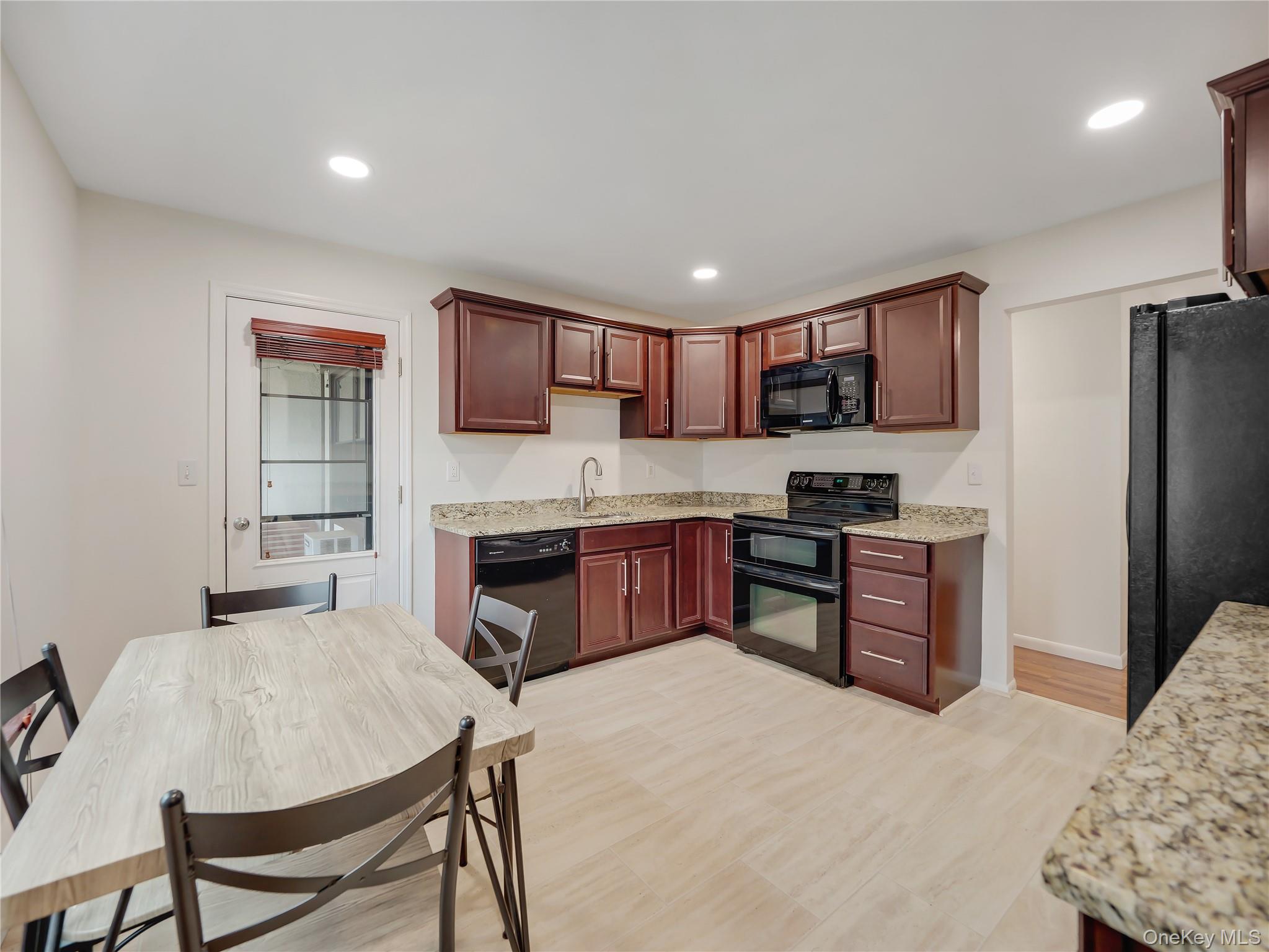 327 Sierra Vista Lane, Valley Cottage, NY 10989