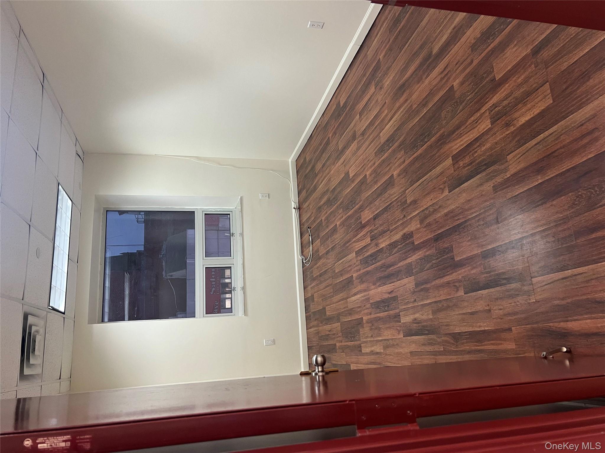 135-50 Roosevelt Avenue # 301, Flushing, NY 11354