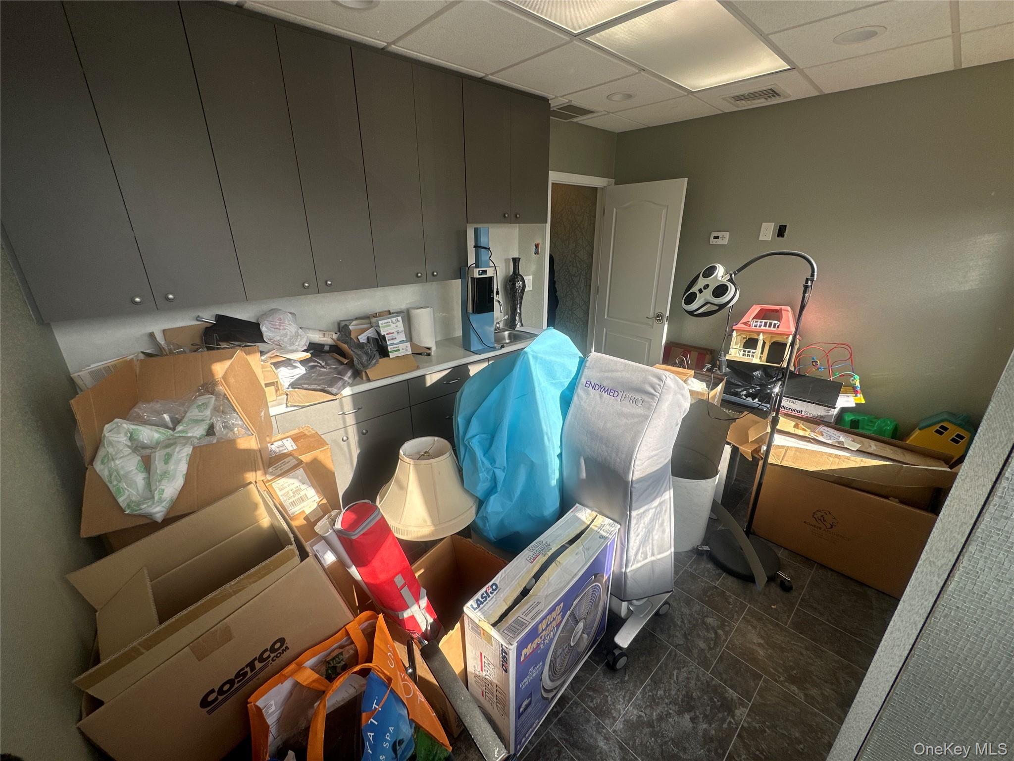 135 Rockaway, Lawrence, NY 11559